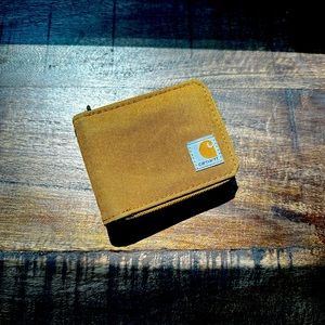 Carhartt zip wallet